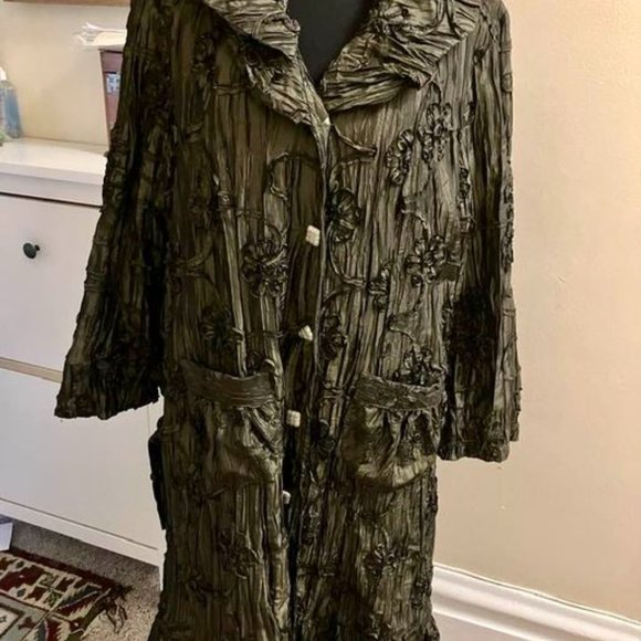 VINTAGE 90s Sensational Viscose Green Summer/Spring Coat - Picture 5 of 9